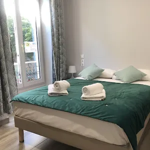 Le Etoile 2* Ницца