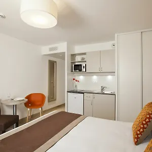 3* Aparthotel Residhome Rosa Parks